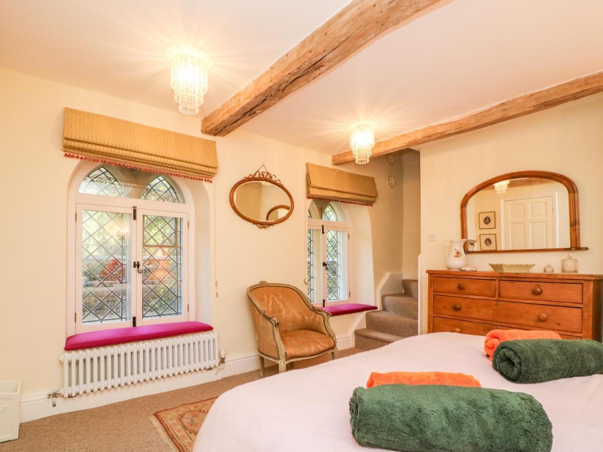 Chapel Cottage Страуд Екстер'єр фото